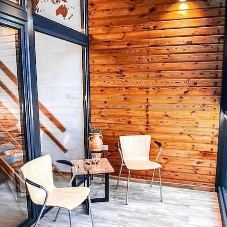 Mauiwikendaya Prázdninový dům Novi Sad